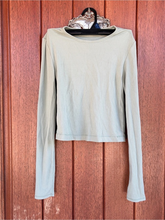 Yogalicious Tops - Yogalicious Ribbed Long-Sleeve Top in Sage Green